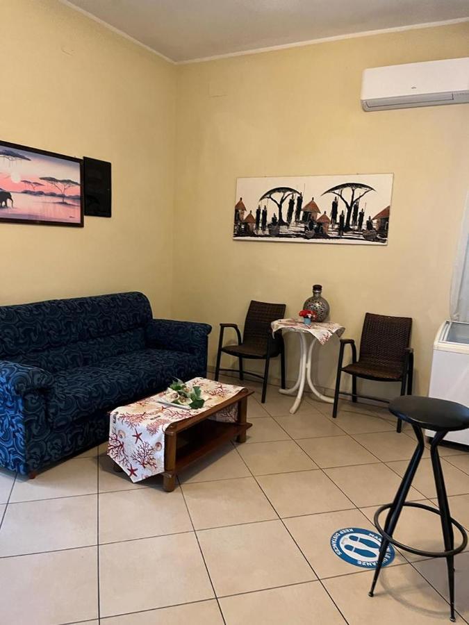 Hotel Vienna Rivazzurra Rimini Bagian luar foto
