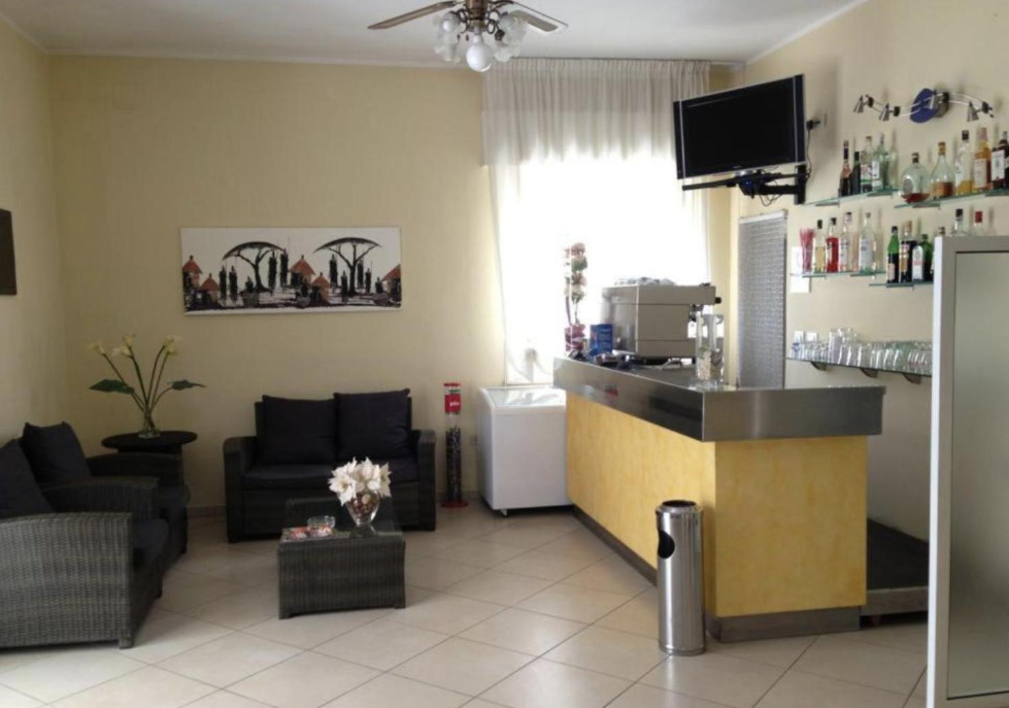 Hotel Vienna Rivazzurra Rimini Bagian luar foto